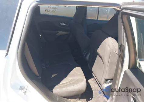 2017 Jeep Cherokee Latitude Fwd from USA, damaged, VIN 1C4PJLCB3HW669544